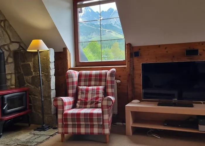 Deluxe Apartment With Mountain View In Hotel Kukucka